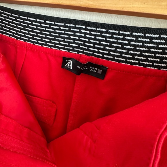 Zara Bold Red Pants - Picture 3 of 5